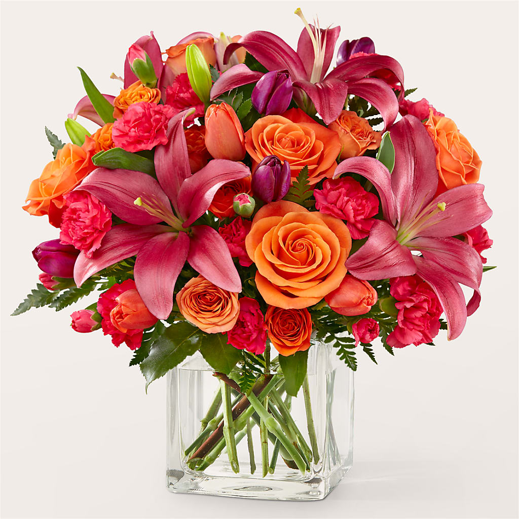 Lucky Lily Bouquet – The Flower Factory, Tarzana CA