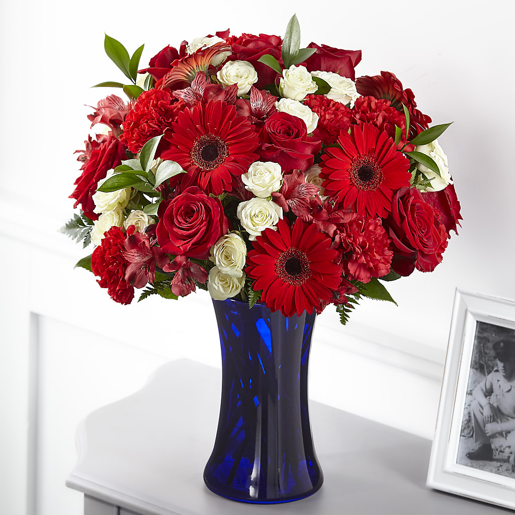 Hearts Embrace Bouquet – The Flower Factory, Tarzana CA
