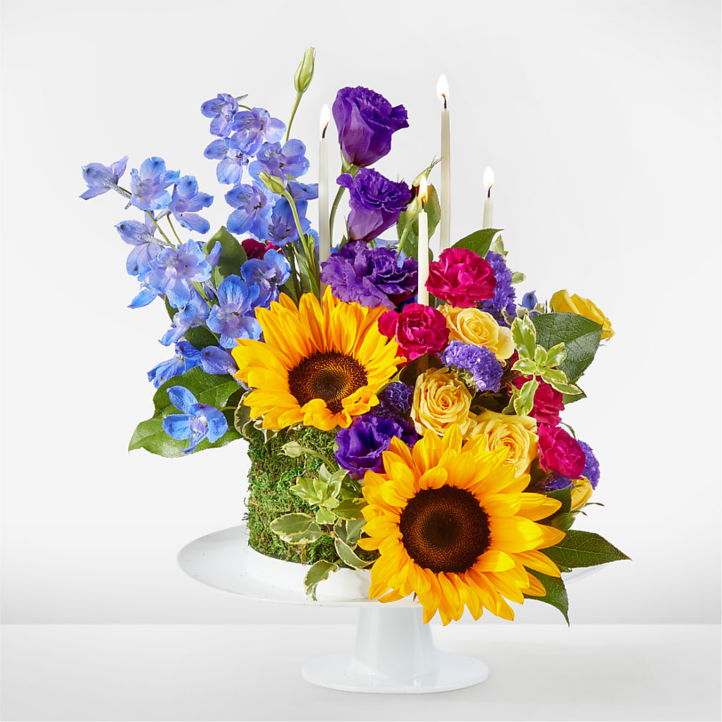 Star of the Day Floral Cake – The Flower Factory, Tarzana CA