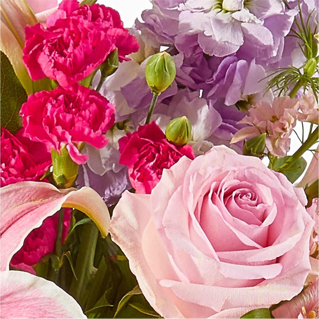 Mauvelous Bouquet –  The Flower Factory, Tarzana CA