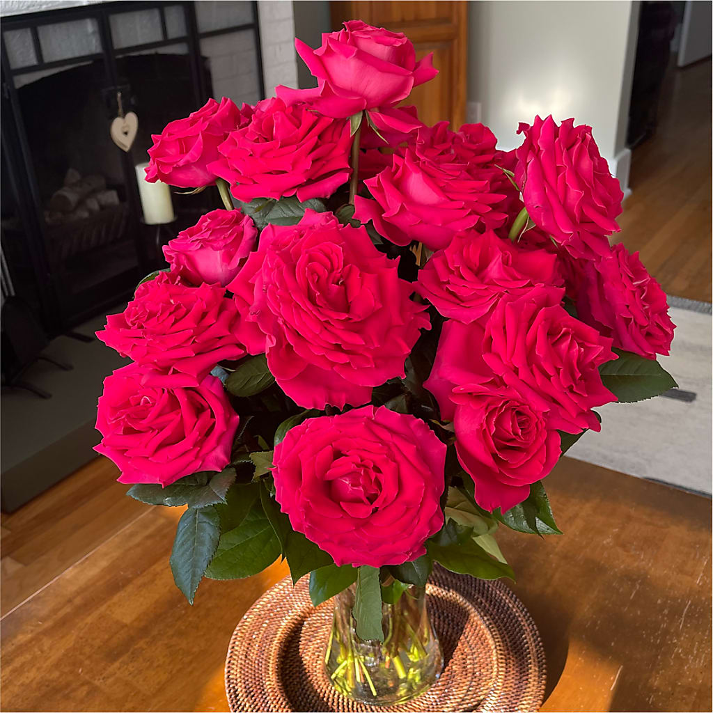 Long Stem Pink Rose Bouquet –  The Flower Factory, Tarzana CA