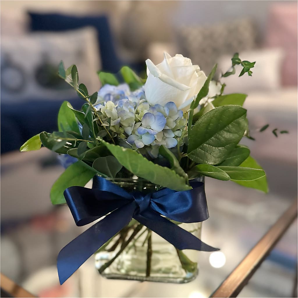 Sky Blue Delight Bouquet –  The Flower Factory, Tarzana CA