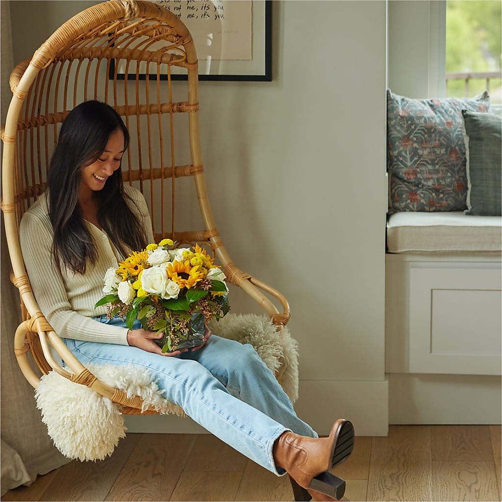 Luminous Morning Bouquet –  The Flower Factory, Tarzana CA