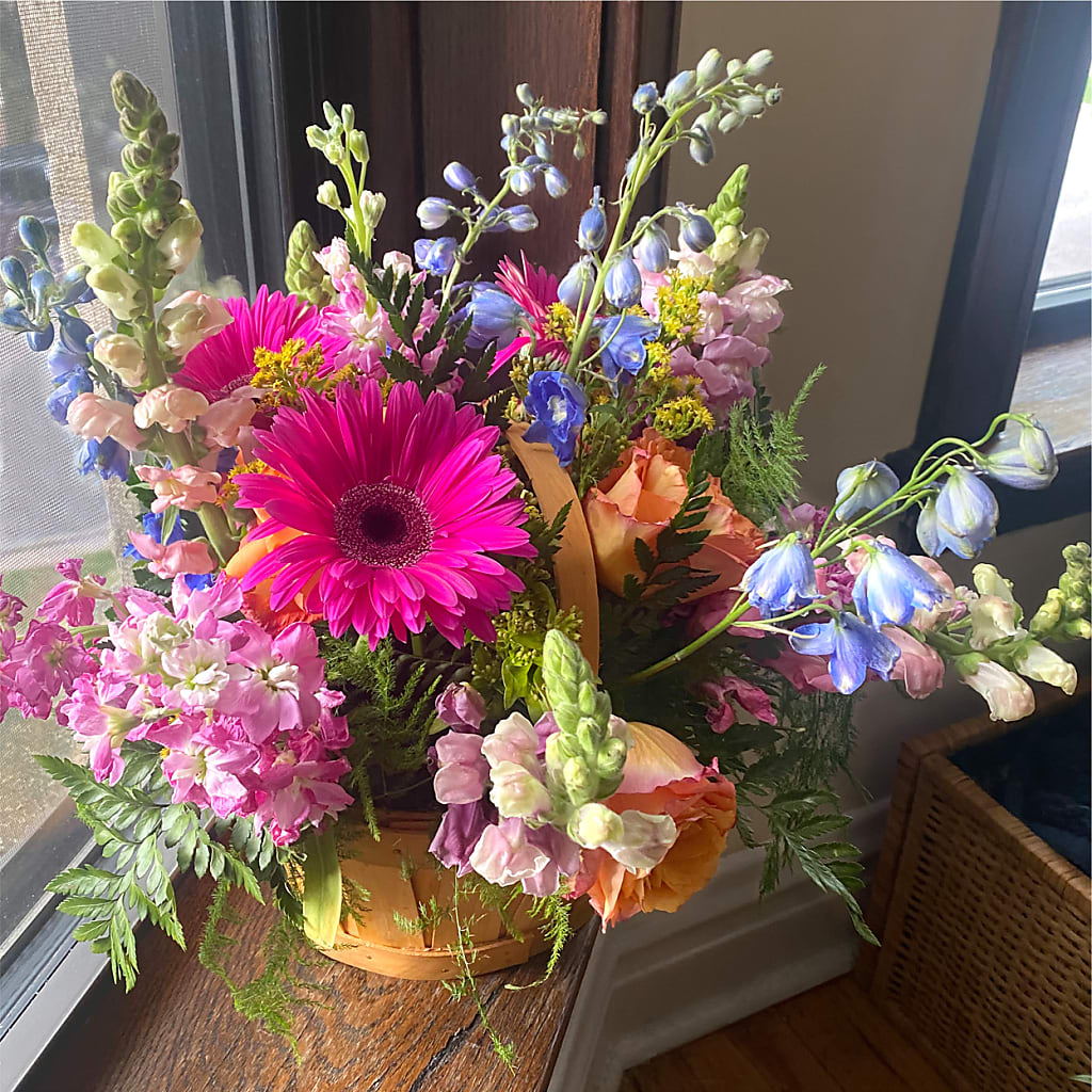 Garden of Life Basket –  The Flower Factory, Tarzana CA