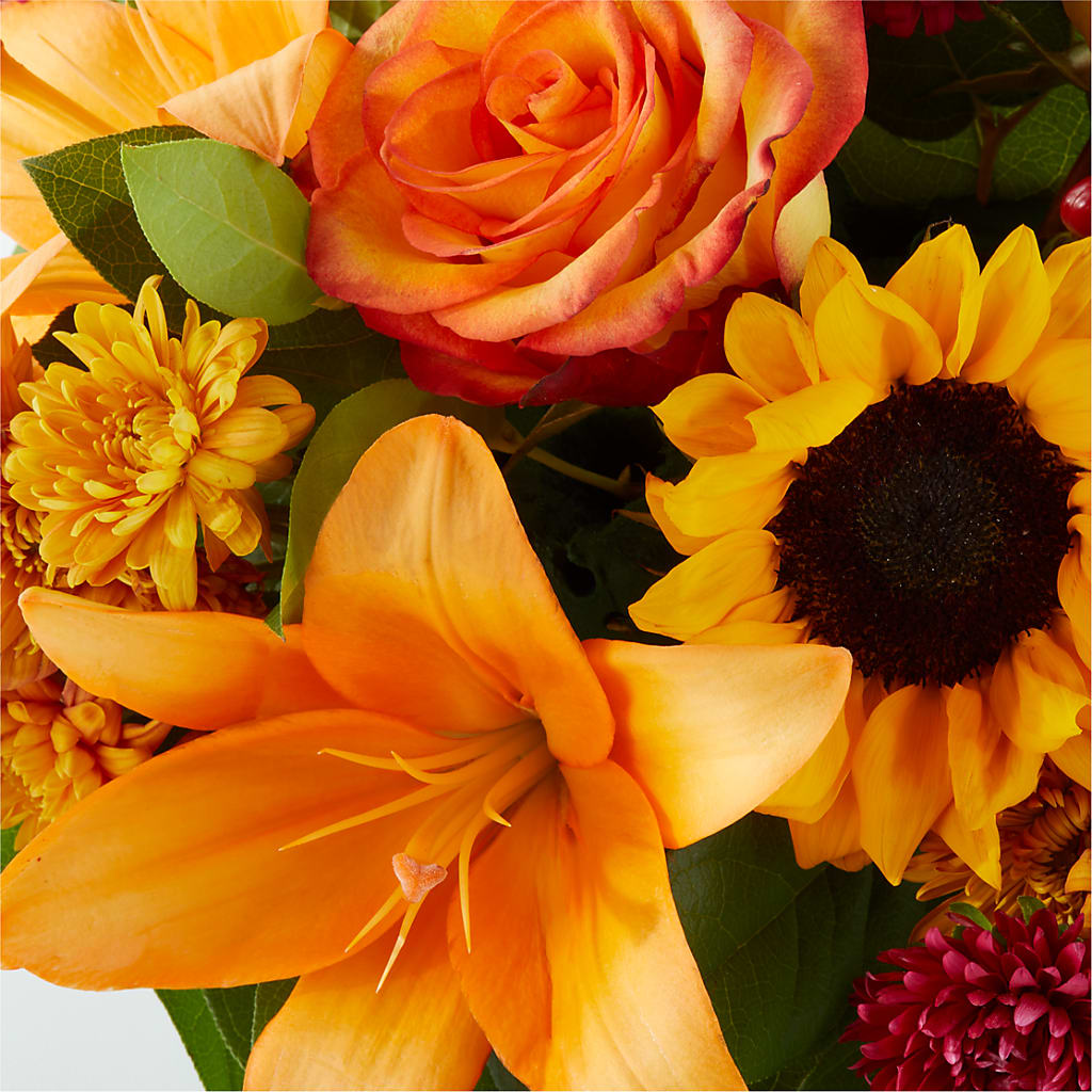 Grateful Centerpiece –  The Flower Factory, Tarzana CA