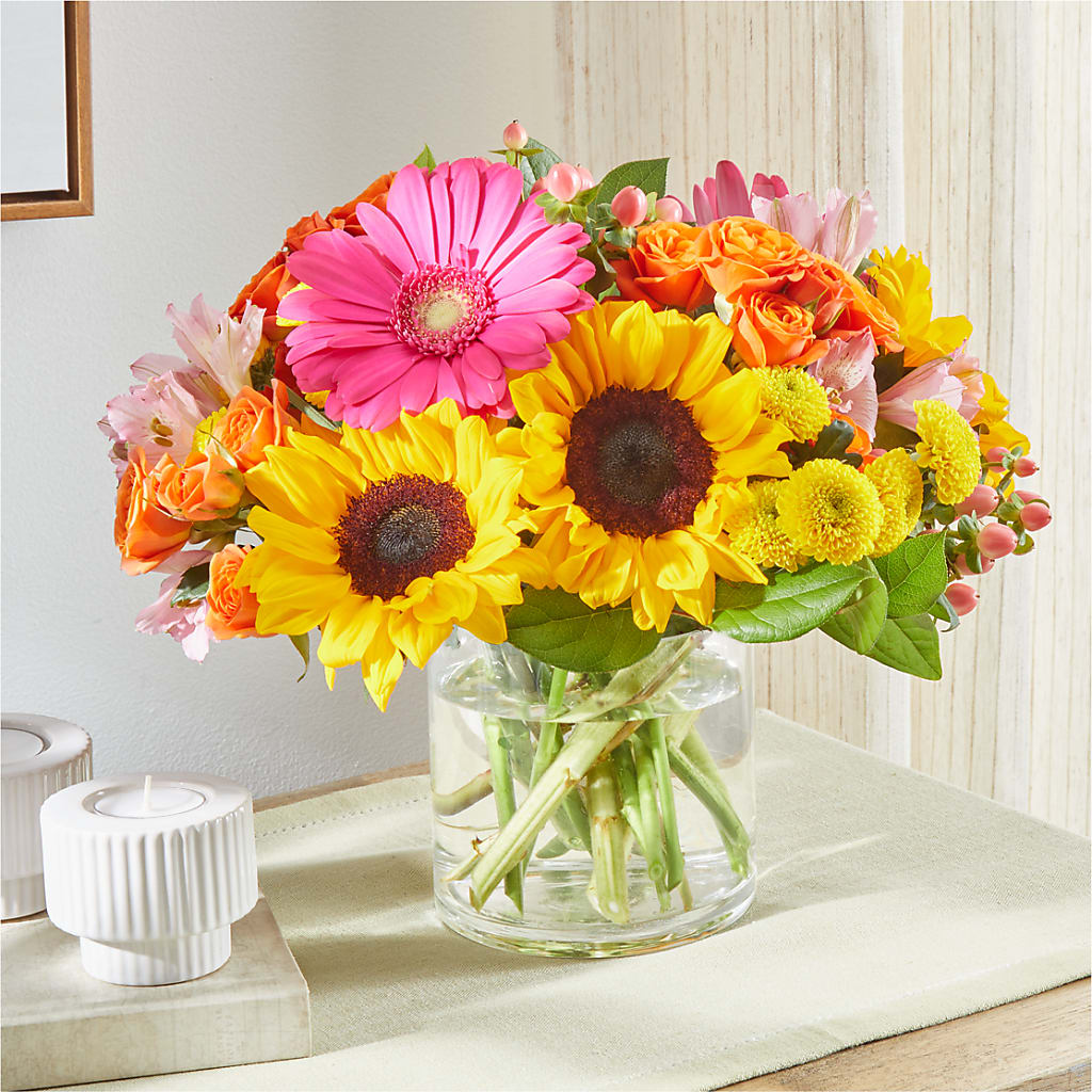 Beach Day Bouquet –  The Flower Factory, Tarzana CA