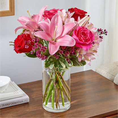 Lucky in Love Bouquet –  The Flower Factory, Tarzana CA
