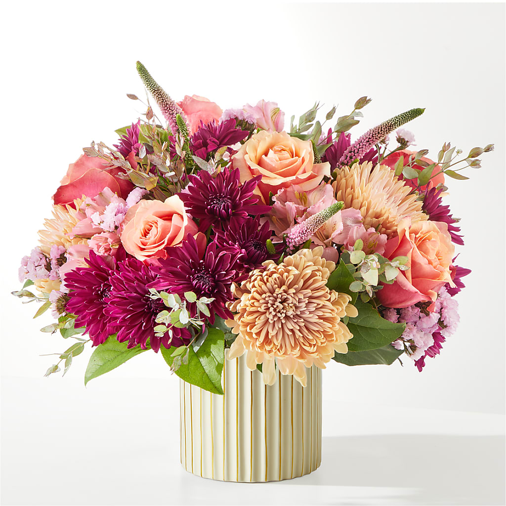 Berry Cobbler Bouquet with Ivory Vase –  The Flower Factory, Tarzana CA