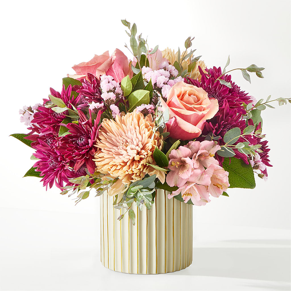 Berry Cobbler Bouquet with Ivory Vase –  The Flower Factory, Tarzana CA