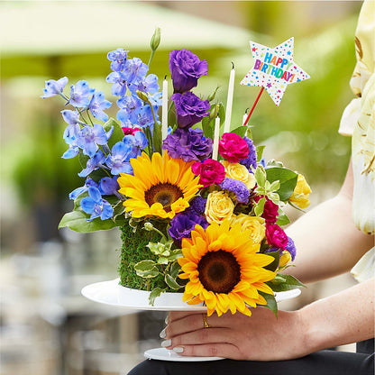 Star of the Day Floral Cake –  The Flower Factory, Tarzana CA