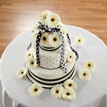 Simple Sophistication Cake Décor –  The Flower Factory, Tarzana CA