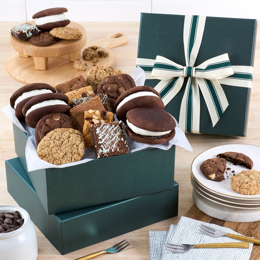 'Tis The Season Bakery Medium Gift Box